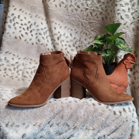 Half cut boots - Picture 2 of 4